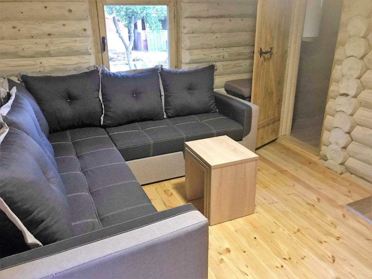 Eko Apartmani Krackovic Golubovci Zewnętrze zdjęcie